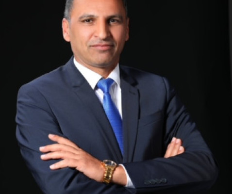 عقود الذكاء الاصطناعي بقلم المحامي ناصر العايد